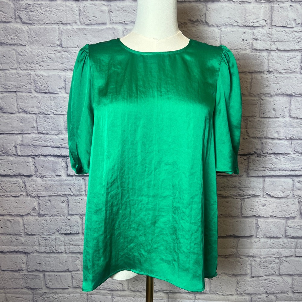 Pleione Women's M Green Short Sleeve Satin Blouse Chiccore Workwear